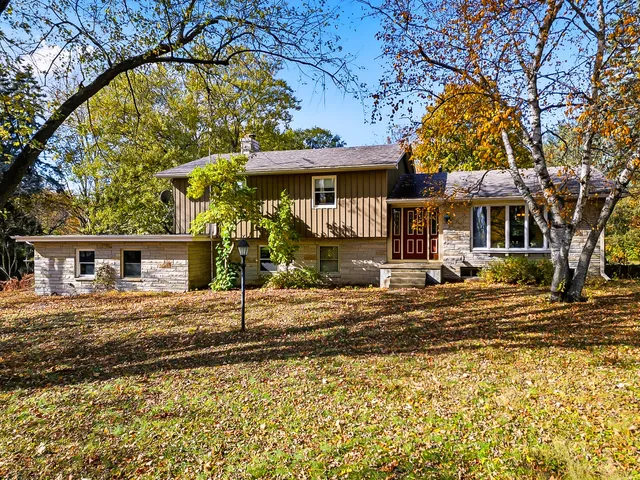 $578,000 | N3897 Business 26, Jefferson, WI 53549