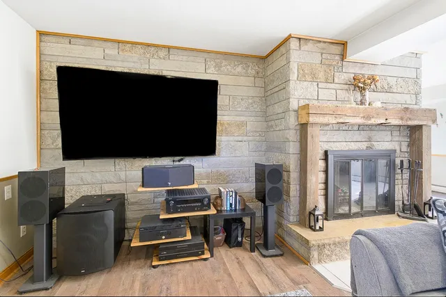 $578,000 | N3897 Business 26, Jefferson, WI 53549