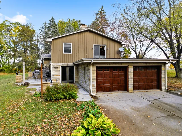 $578,000 | N3897 Business 26, Jefferson, WI 53549