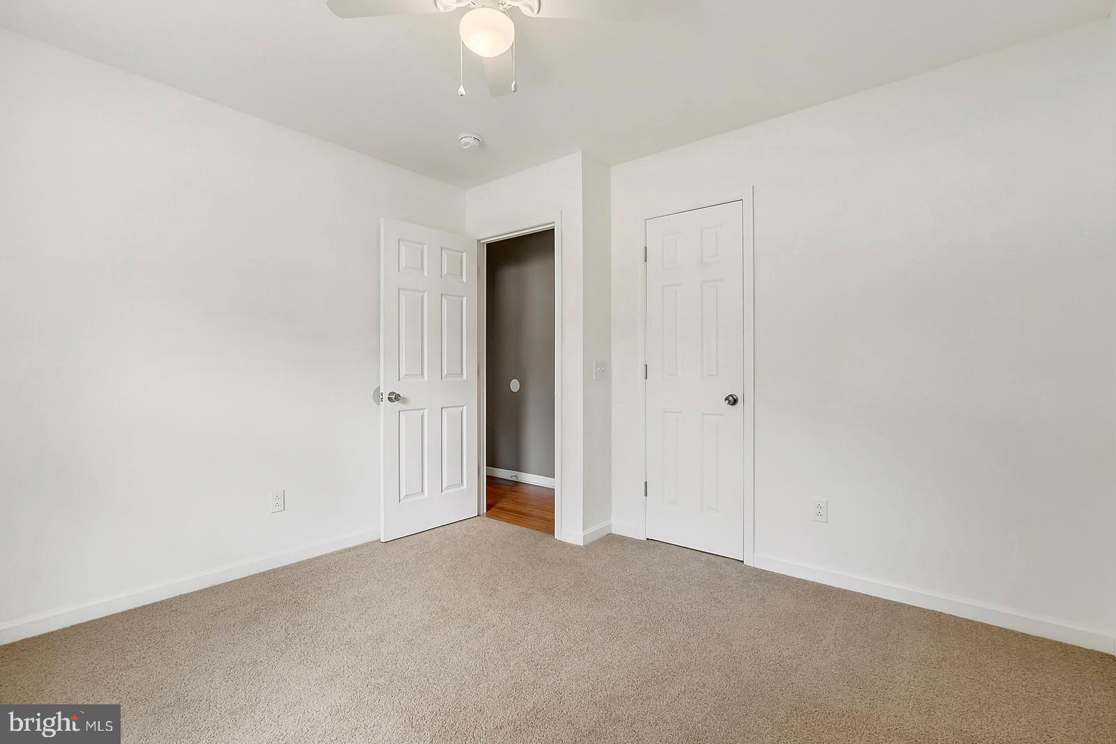 636 Hope Road Stafford, VA 22554 - Photo 21 of 43 Bedroom 3 with ceiling fan