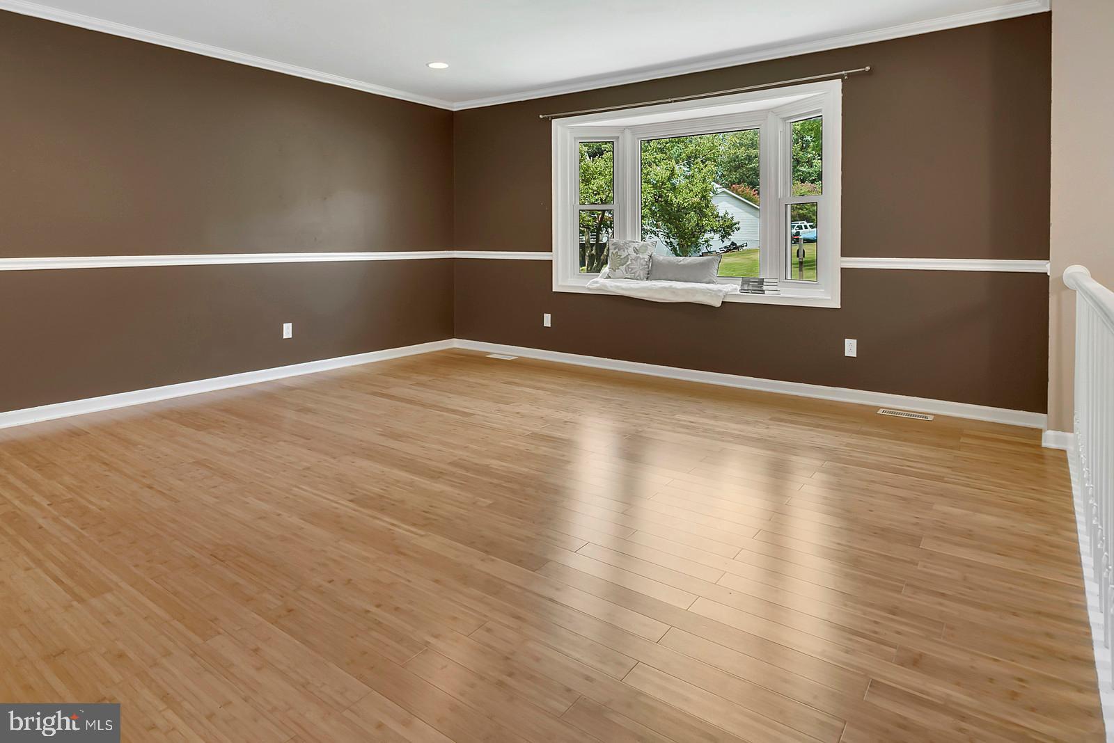636 Hope Road Stafford, VA 22554 - Photo 9 of 43 Expansive living room open to kitchen