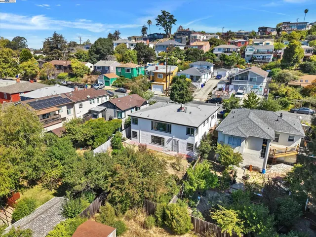 a picture of a bench in front of a