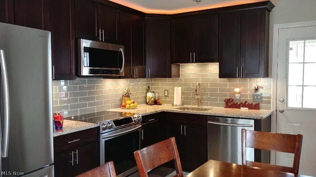 1744 Rush Road Wickliffe, OH 44092 - Photo 13 of 26 Gallery Image 13