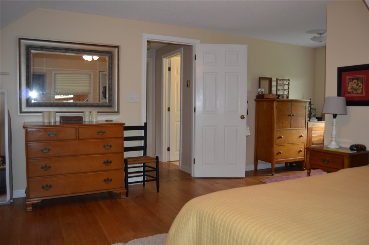 716 Huckle Hill Road Vernon, VT 05354 - Photo 18 of 37 Gallery Image 18