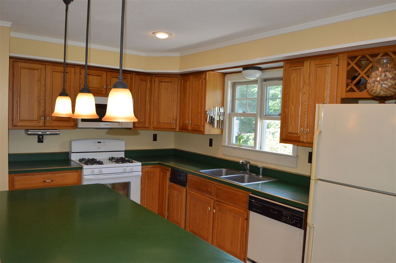 716 Huckle Hill Road Vernon, VT 05354 - Photo 3 of 37 Gallery Image 3