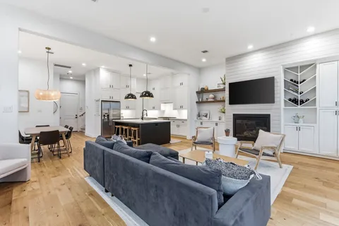 $1,150,000 | 504 Oxford Street, Houston, TX 77007