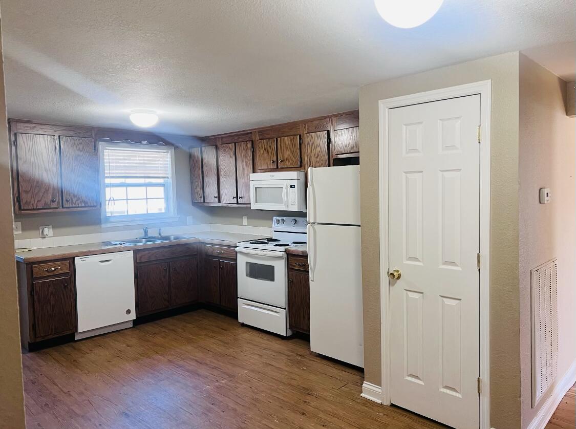 11367 Valley Street Soddy Daisy, TN 37379 - Photo 4 of 7 IMG_6904