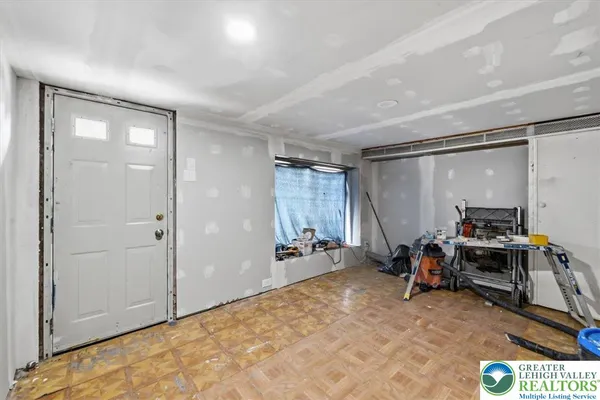 $2,500 | 644 Lehigh Street, Allentown, PA 18103
