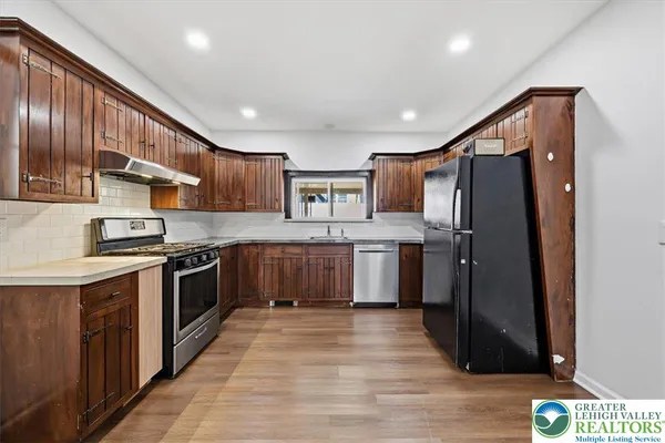 $2,500 | 644 Lehigh Street, Allentown, PA 18103