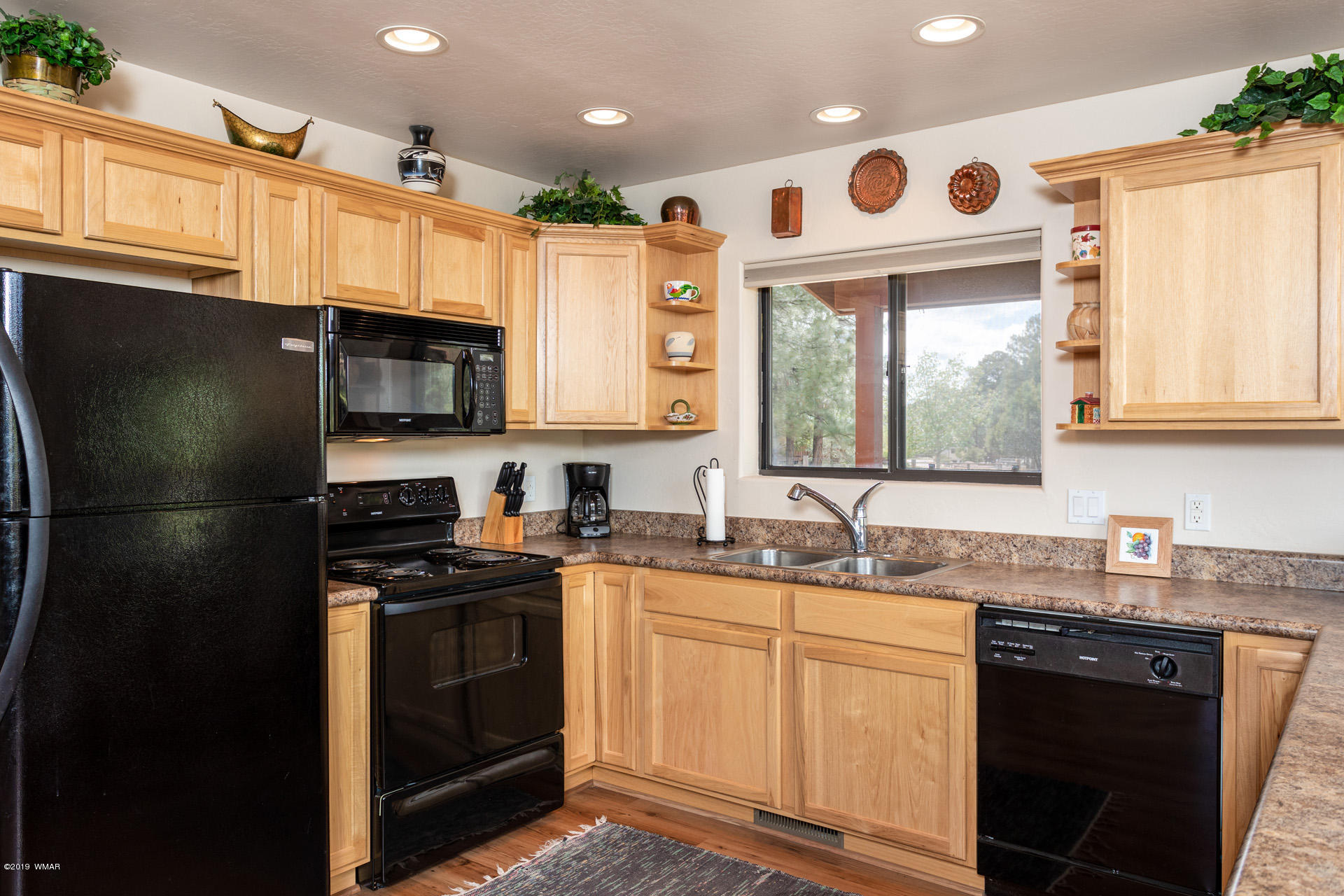 2272 Highway 260 Overgaard, AZ 85933 - Photo 5 of 43