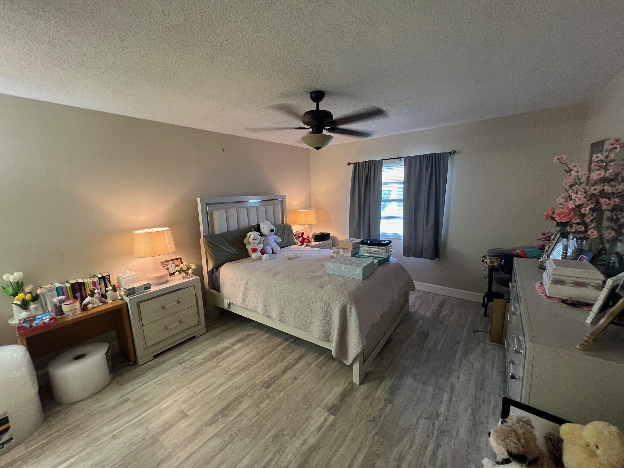 8584 Bella Vista Drive Boca Raton, FL 33433 - Photo 8 of 14 IMG_4947