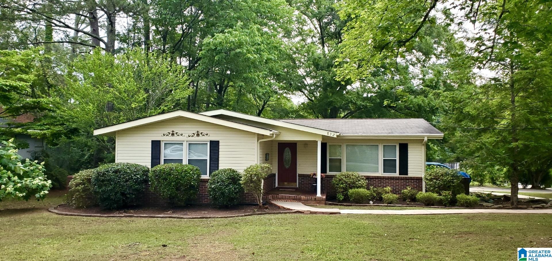 832 Martinwood Road Birmingham, AL 35235 - Photo 1 of 1