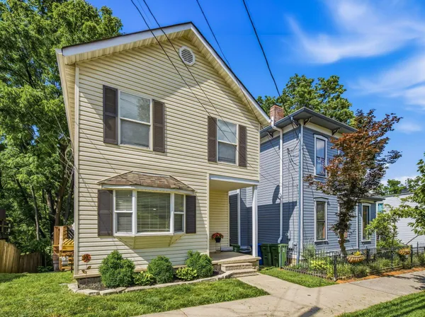 $259,900 | 230 West William Street, Delaware, OH 43015