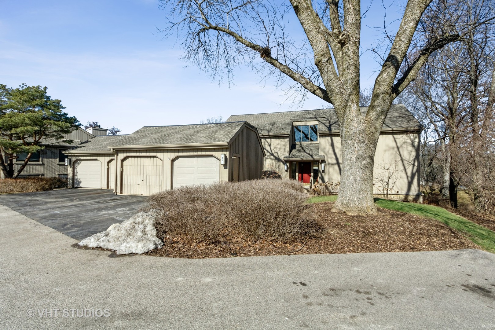 70 Cedar Ridge, Unit C, Lake Barrington, IL 60010 Compass