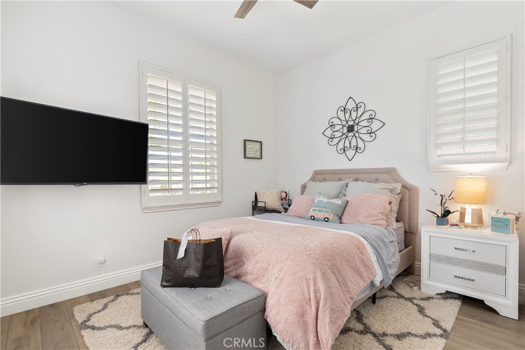 12 David Street Ladera Ranch, CA 92694 - Photo 11 of 30 Main Level Secondary Bedroom with Ensuite Bathroom!