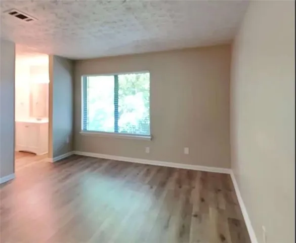 $121,000 | 8602 Creekwood Way, Jonesboro, GA 30238