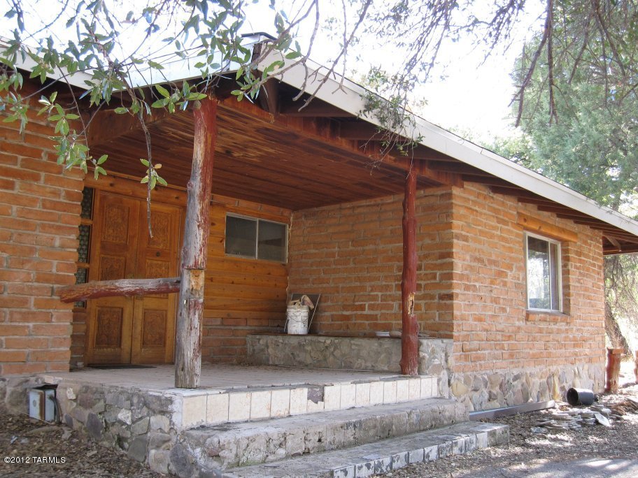 390 Lyle Canyon Road Elgin, AZ 85611 - Photo 2 of 23