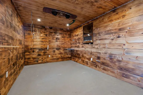 $1,250,000 | 181 Rock Harbor Road, Orleans, MA 02653