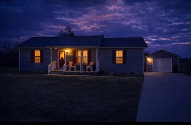 $305,000 | 383 Strawberry Drive, Winchester, TN 37398