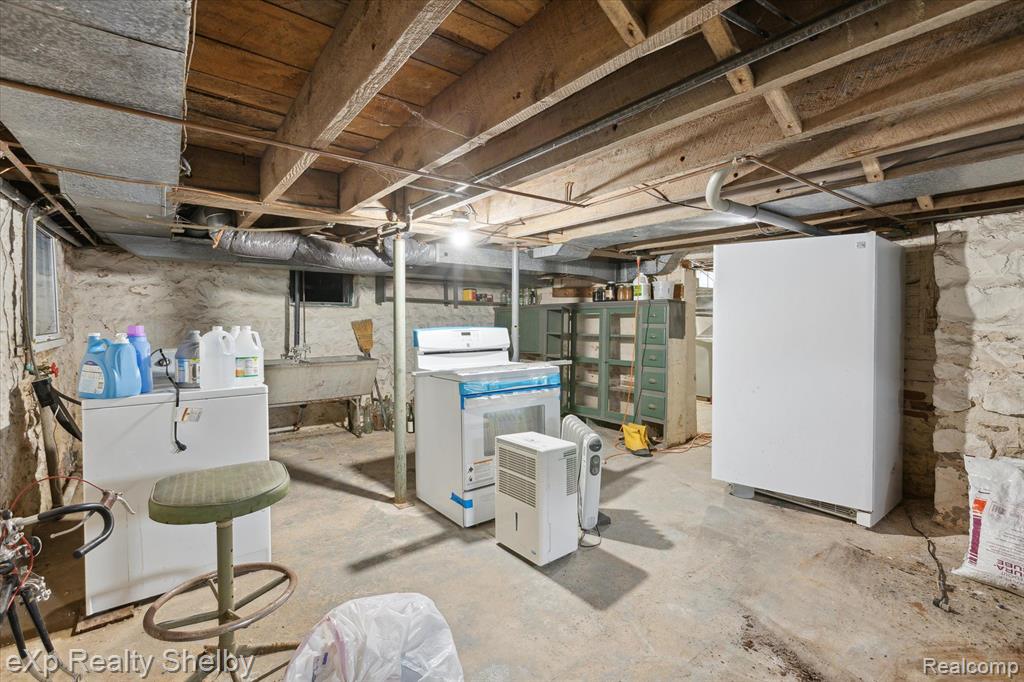 8433 Sanilac Road Vassar, MI 48768 - Photo 26 of 63 Gallery Image 26