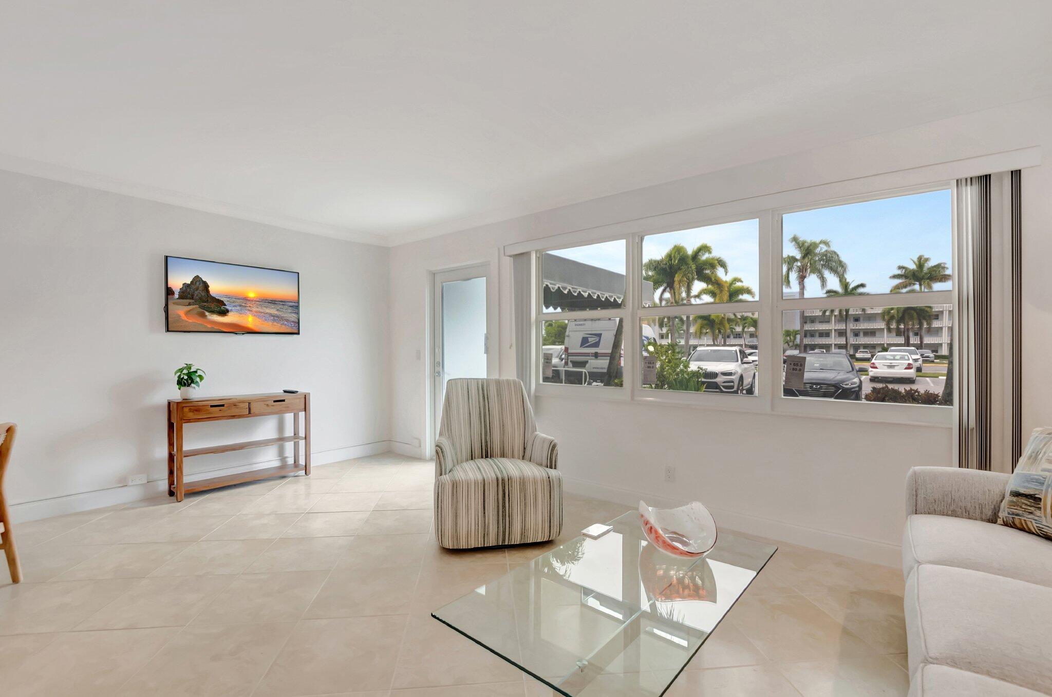 1072 Yarmouth C, Unit 1072 Boca Raton, FL 33434 - Photo 11 of 62 8-web-or-mls-DSC_1121