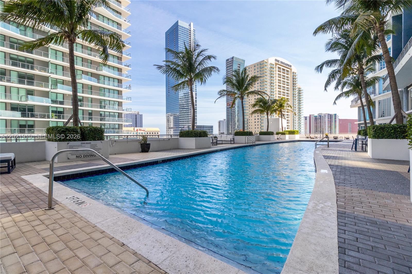 60 Southwest 13th Street, Unit 4613 Miami, FL 33130 - Photo 38 of 49