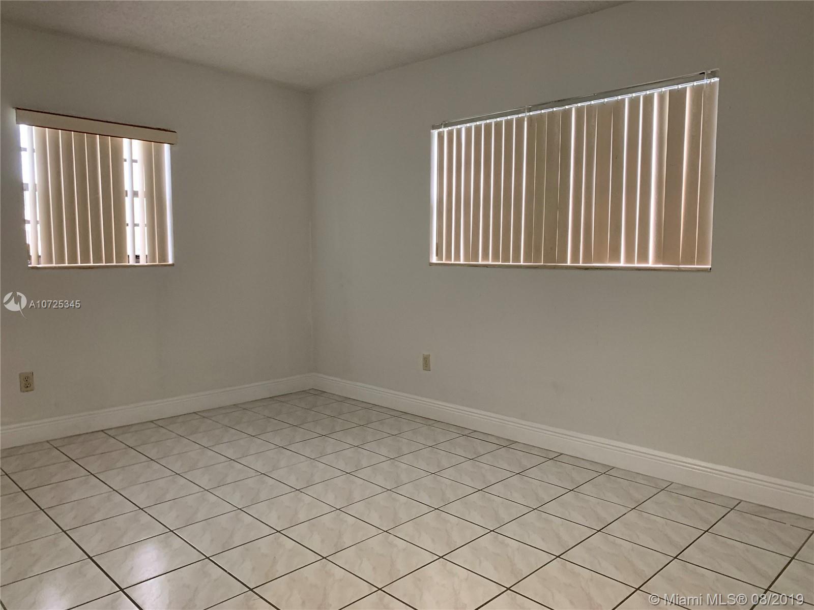 12001 Southwest 176th Terrace Miami, FL 33177 - Photo 13 of 24