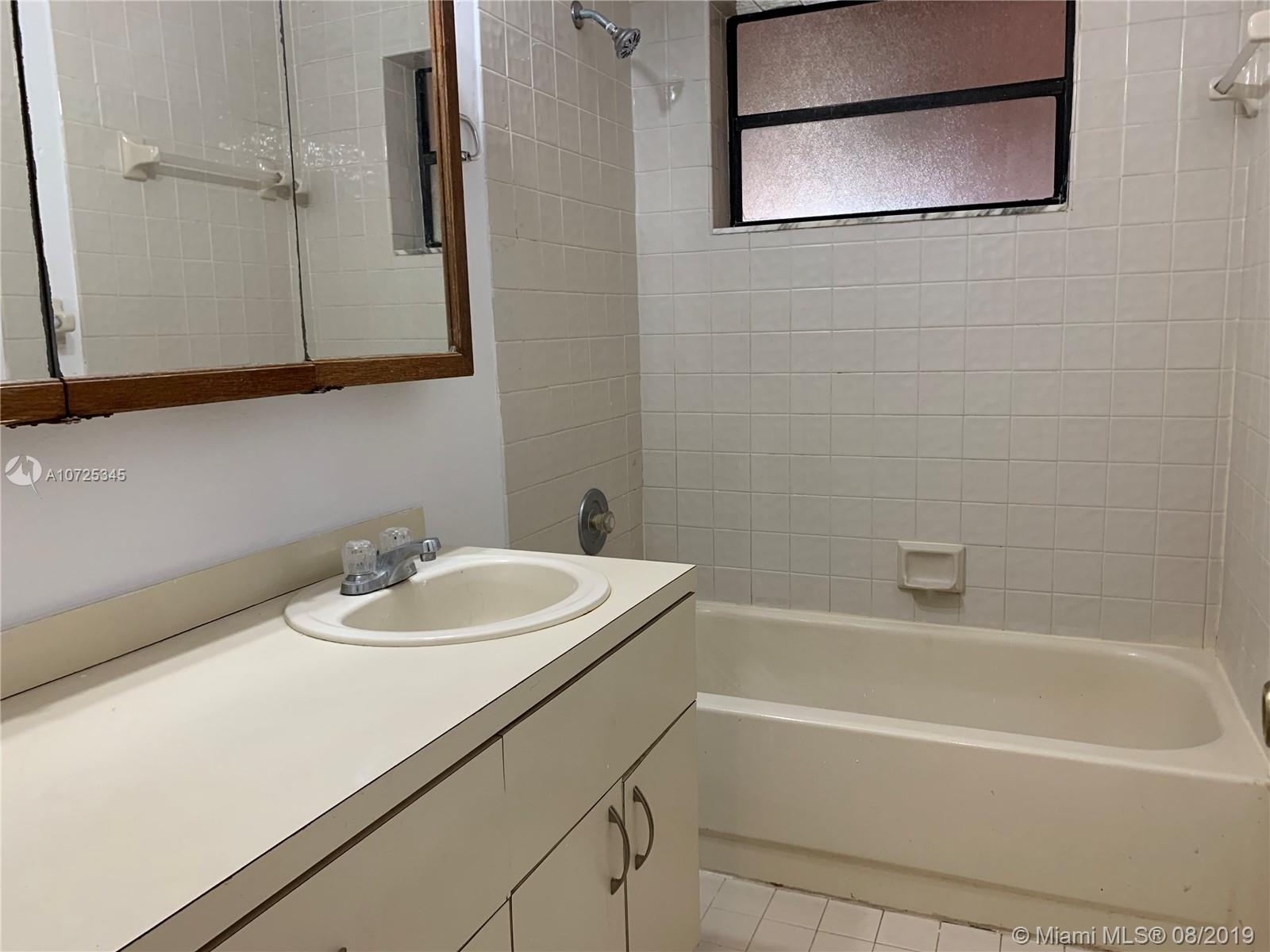 12001 Southwest 176th Terrace Miami, FL 33177 - Photo 16 of 24