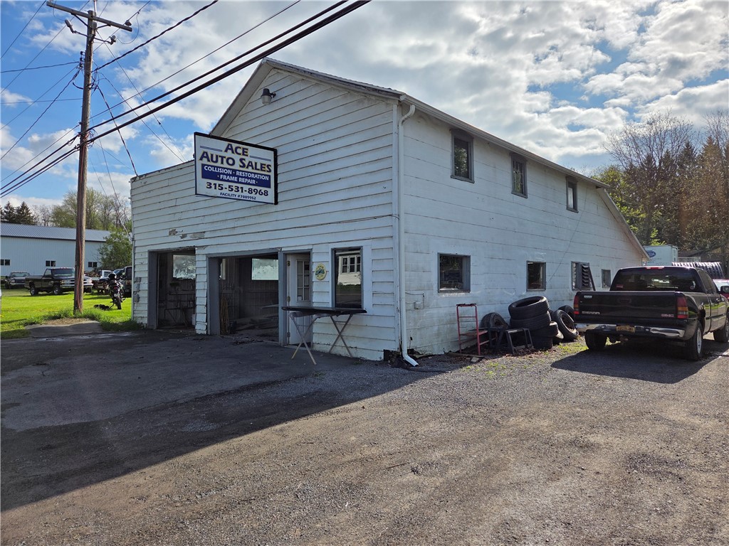978 State Route Penn Yan, NY 14527 - Photo 3 of 18