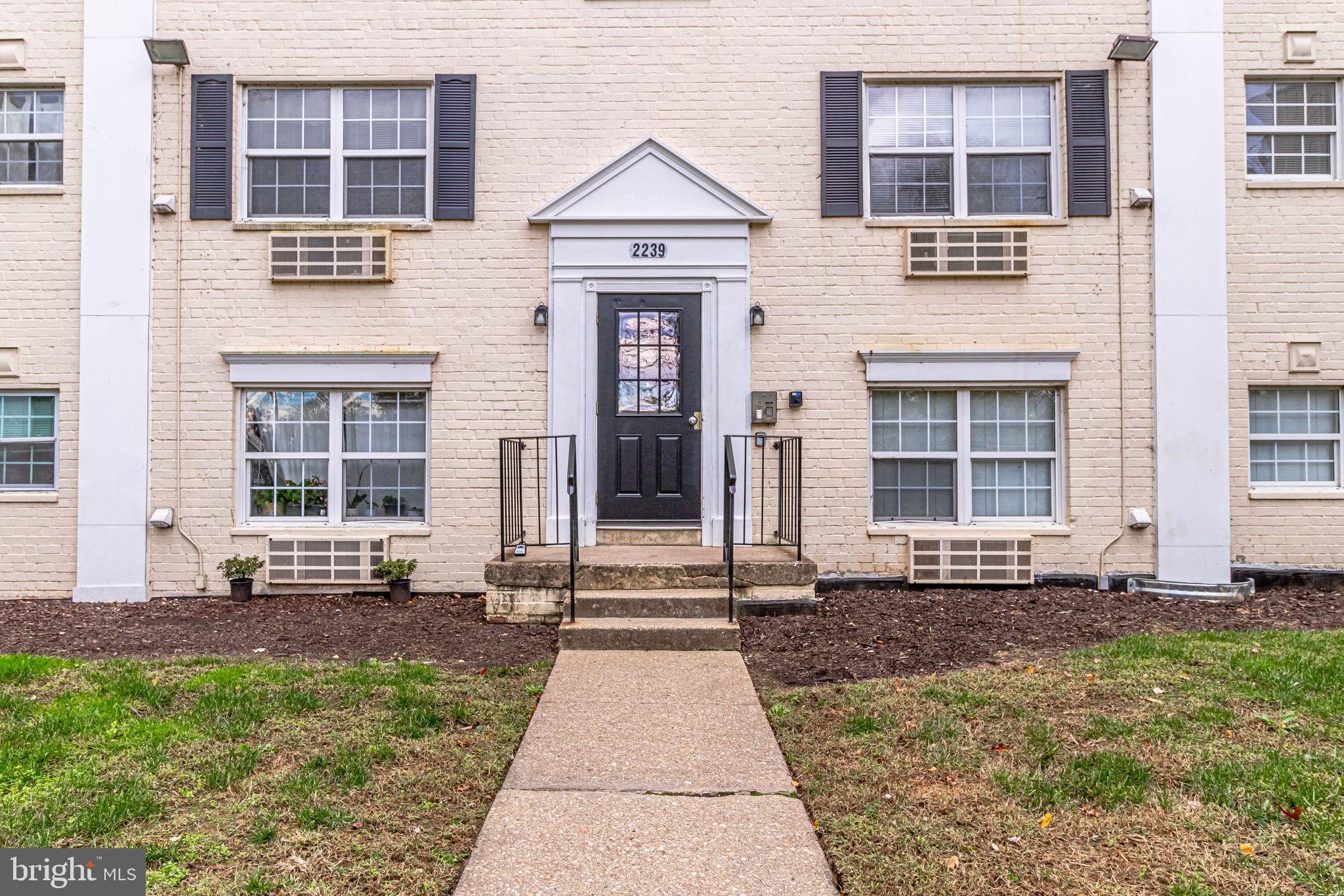 2239 Farrington Avenue, Unit 103 Alexandria, VA 22303 - Photo 2 of 32 Front Entrance