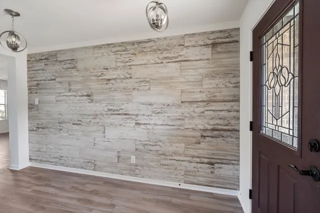 $2,400 | 18102 Clayton Bluff Lane, Cypress, TX 77433