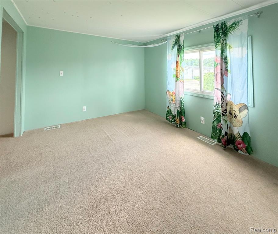 313 Huntington, Unit 11 Newport, MI 48166 - Photo 10 of 16