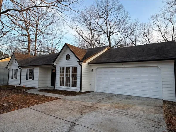 $2,100 | 65 Beaverdam Court, Covington, GA 30016
