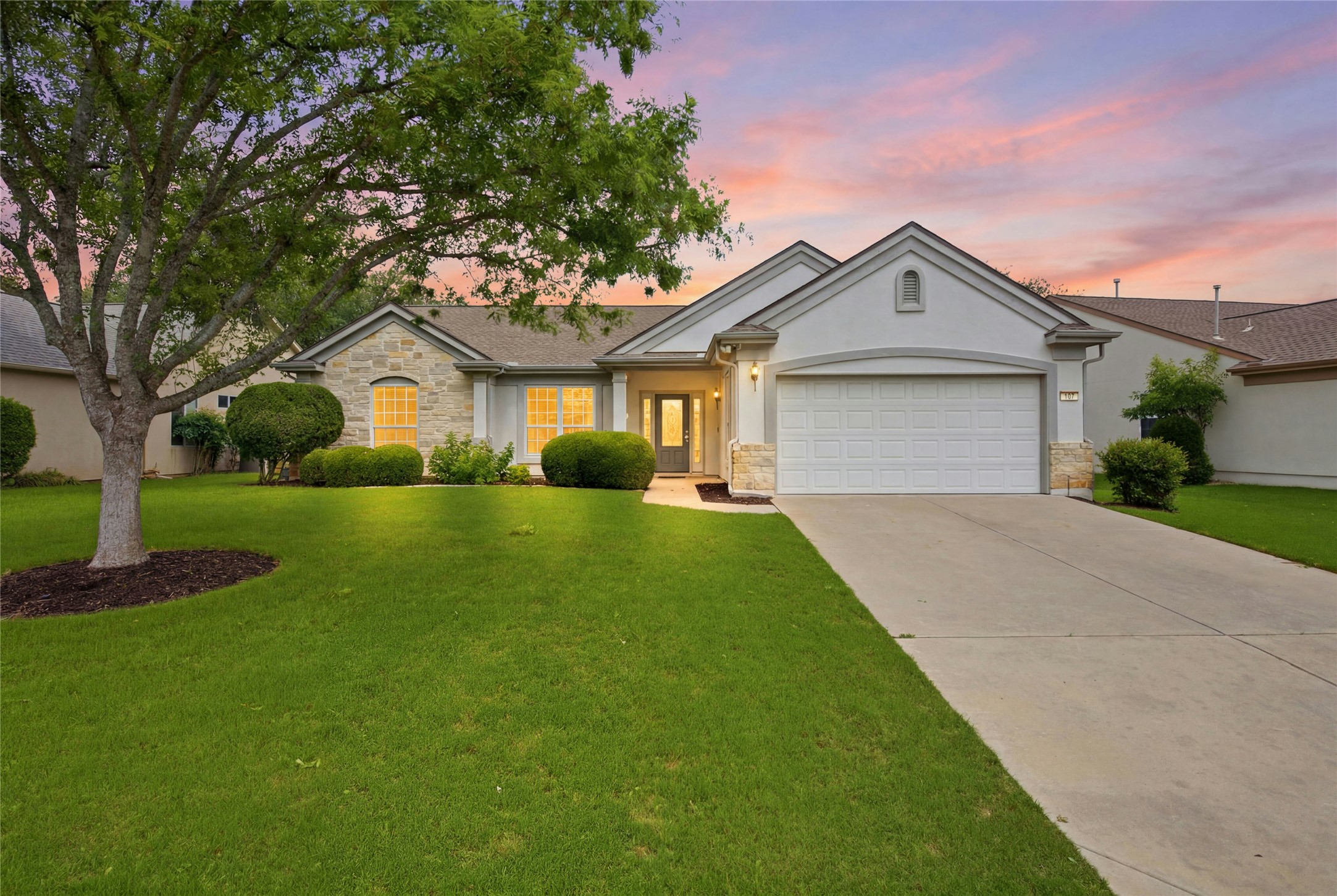107 San Antonio Road Georgetown, TX 78633 - Photo 1 of 35