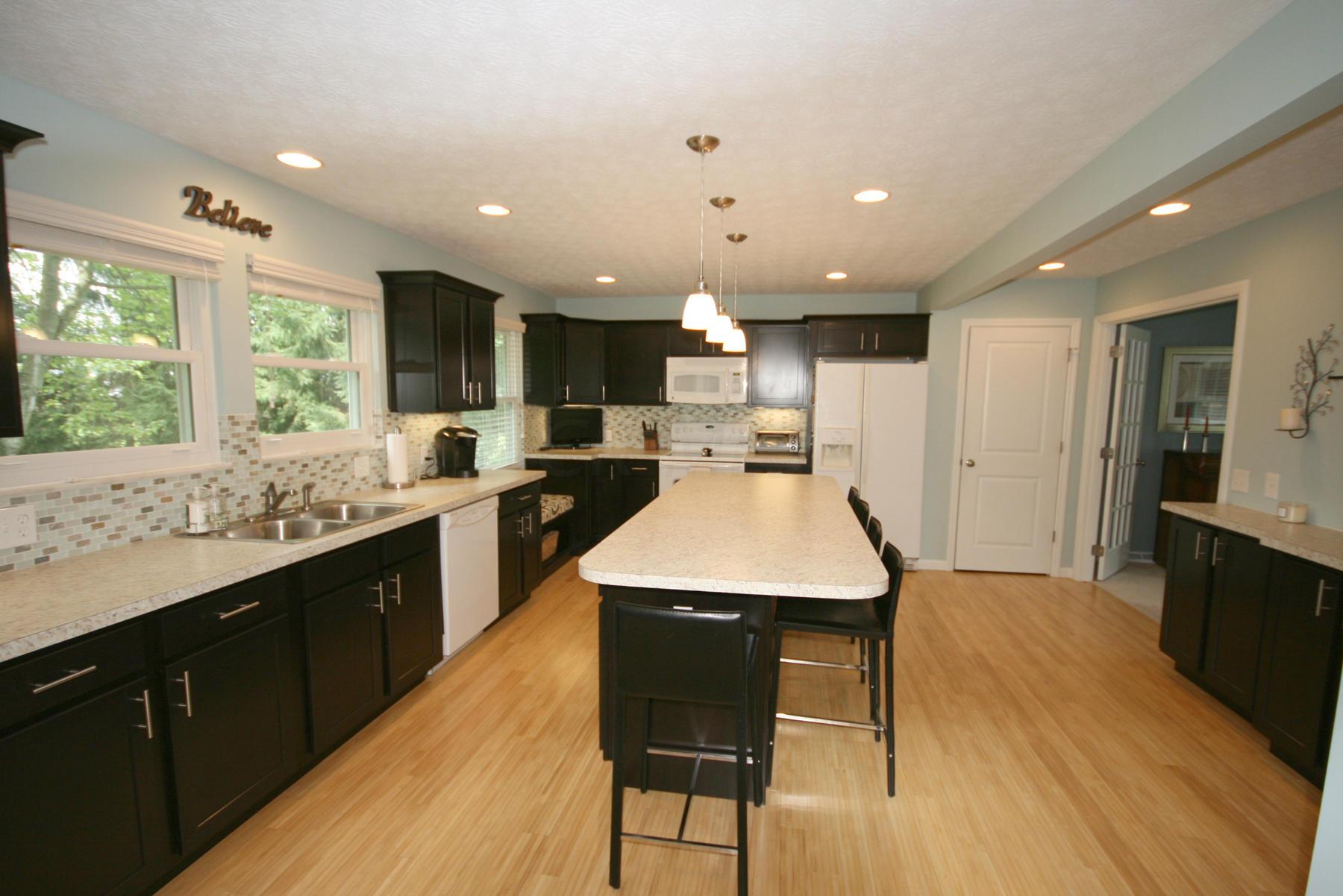 819 Riva Ridge Boulevard Gahanna, OH 43230 - Photo 1 of 42 Gallery Image 1
