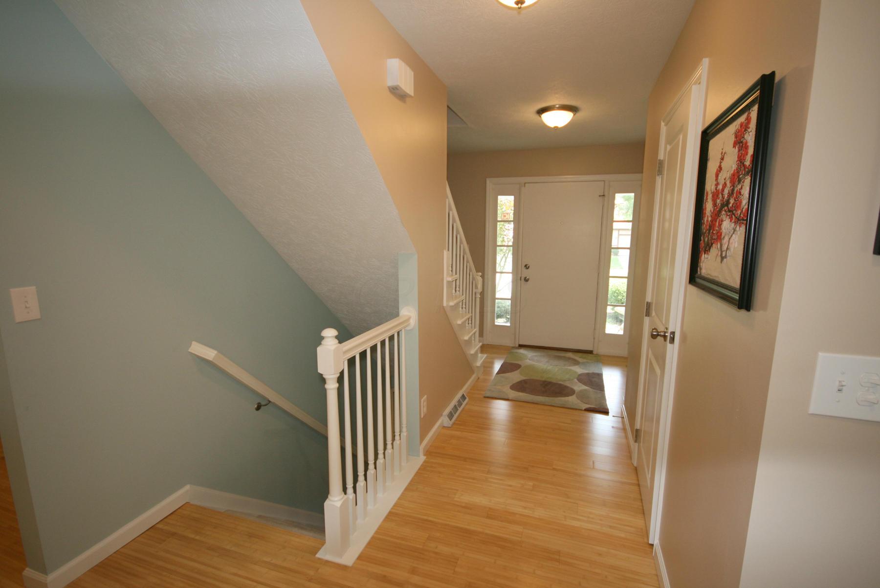 819 Riva Ridge Boulevard Gahanna, OH 43230 - Photo 15 of 42 Gallery Image 15