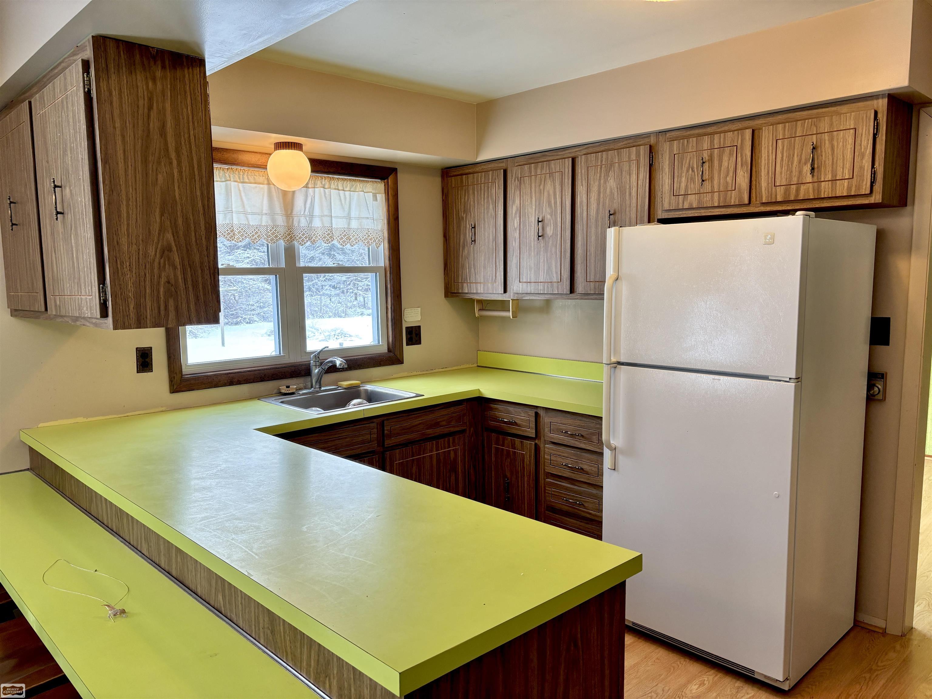 6770 Trumble Road St. Clair, MI 48079 - Photo 5 of 44 50167650-3f6c7a16-f3e6-4ace-9f6f-dedee68cb6c4.JPG