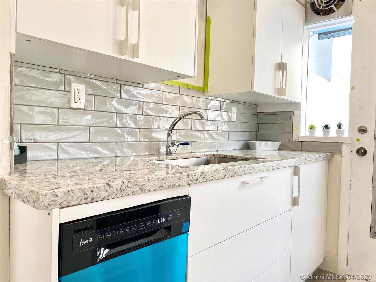 4720 Pine Tree Drive, Unit 5 Miami Beach, FL 33140 - Photo 12 of 25