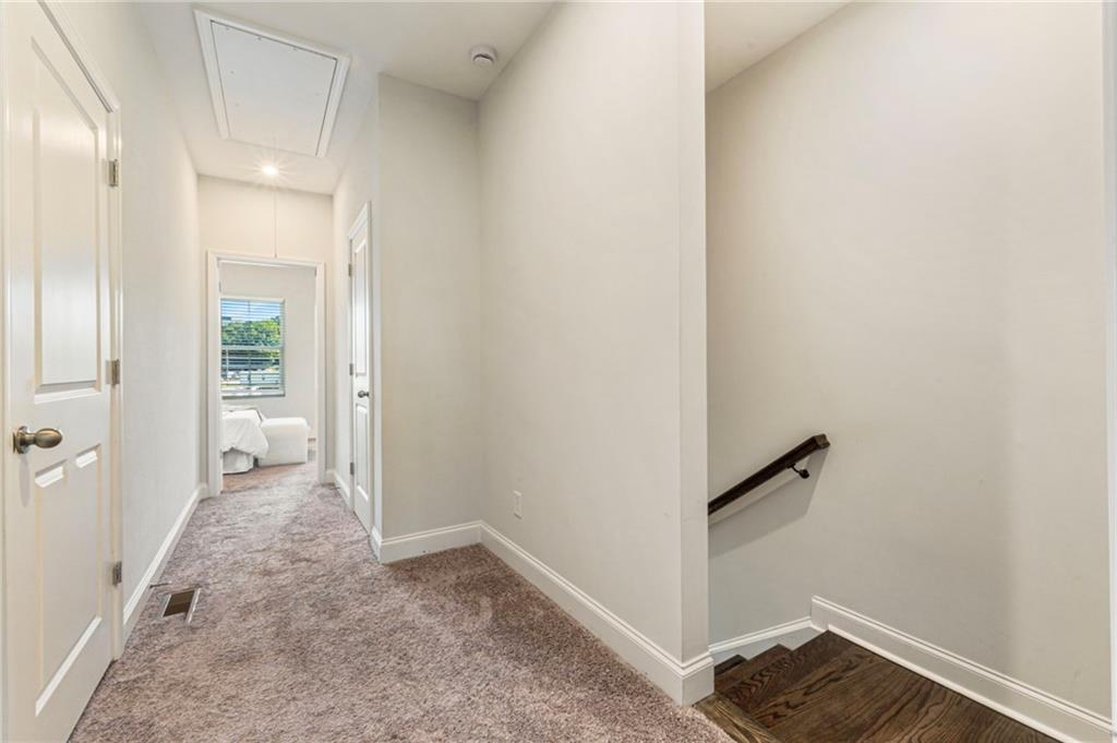 1201 Skylar Lane Southeast Atlanta, GA 30315 - Photo 15 of 37