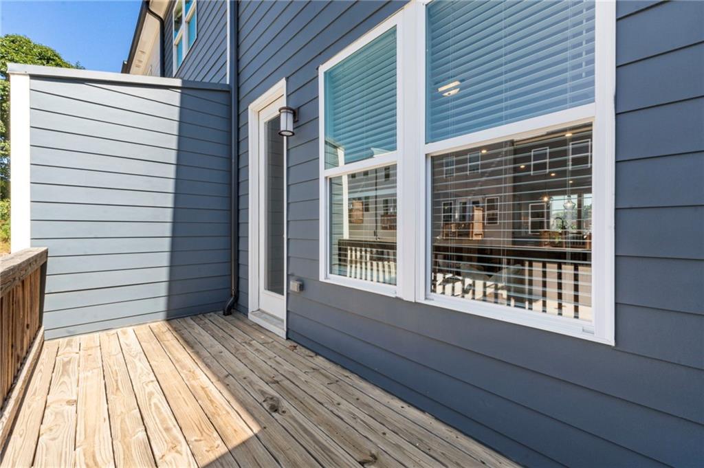 1201 Skylar Lane Southeast Atlanta, GA 30315 - Photo 7 of 37 a view of a house with a window