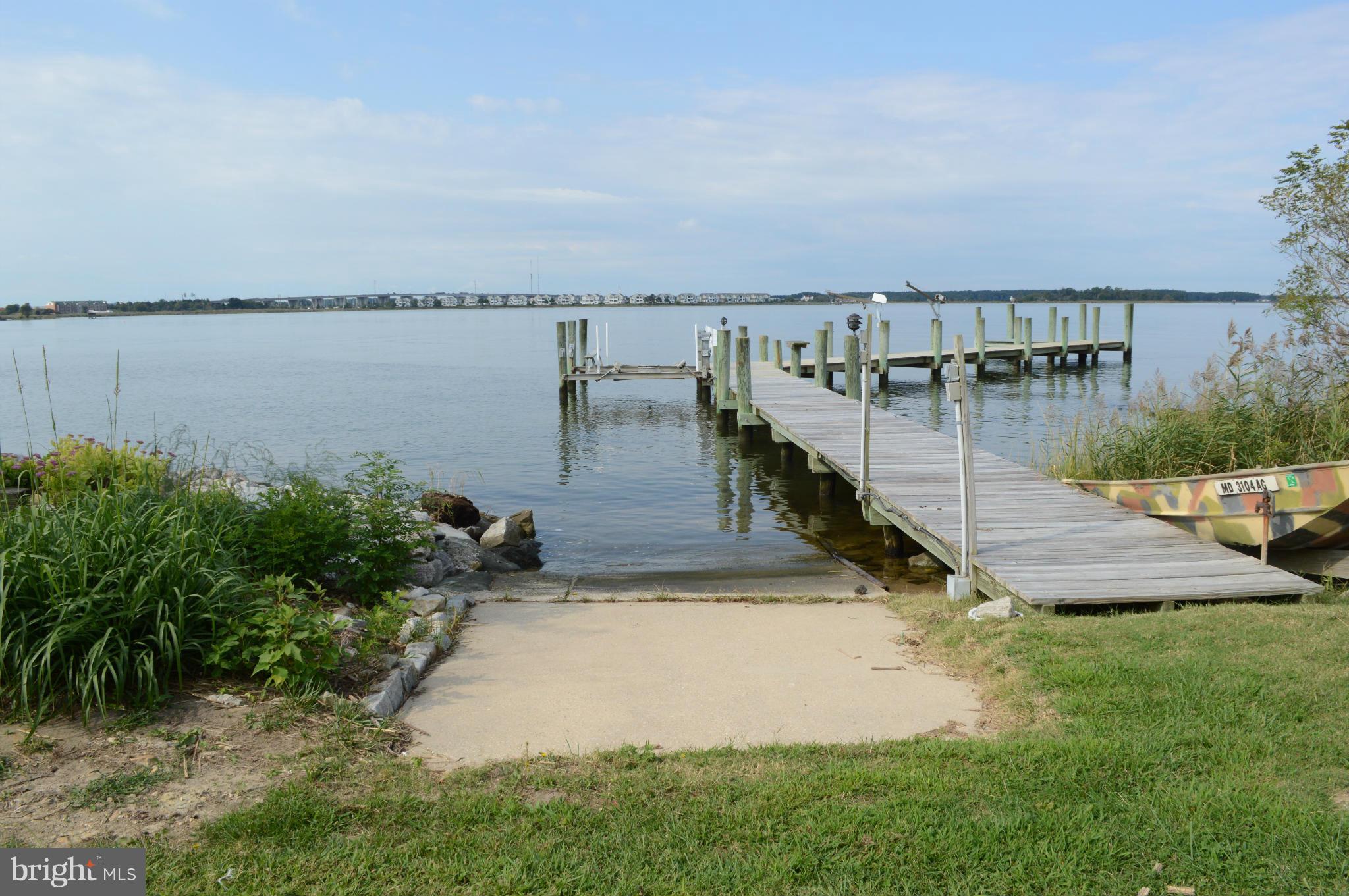 1033 Long Point Road Grasonville, MD 21638 - Photo 3 of 12 View
