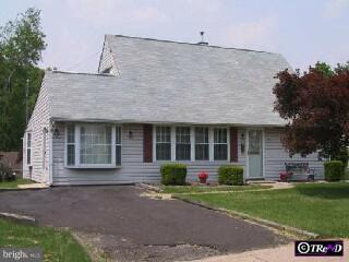 37 Umber Road Levittown, PA 19056 - Photo 1 of 6 Gallery Image 1