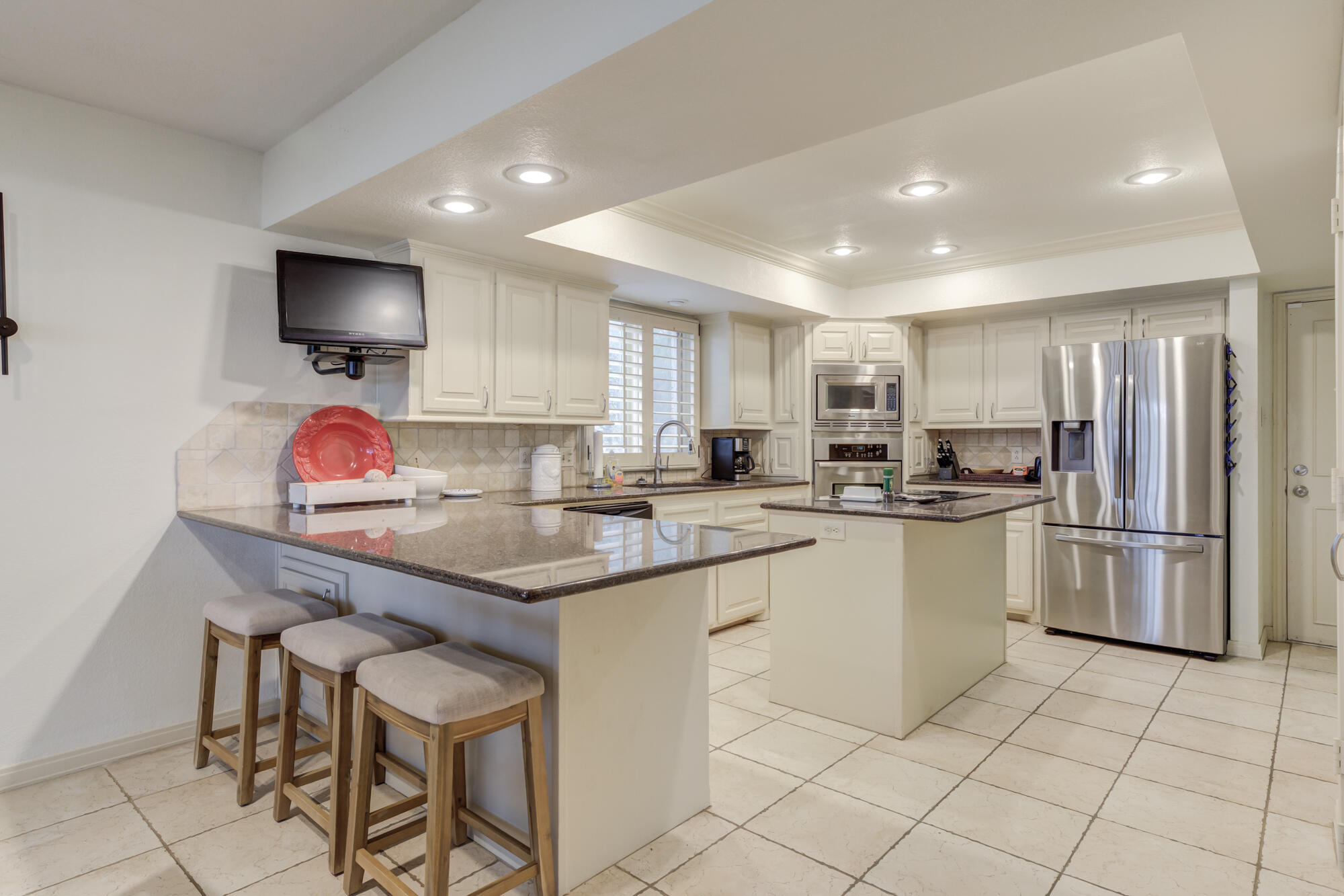 4405 89th Street Lubbock, TX 79424 - Photo 3 of 71 4405-89th-St_Lubbock-TX_43_Kitchen