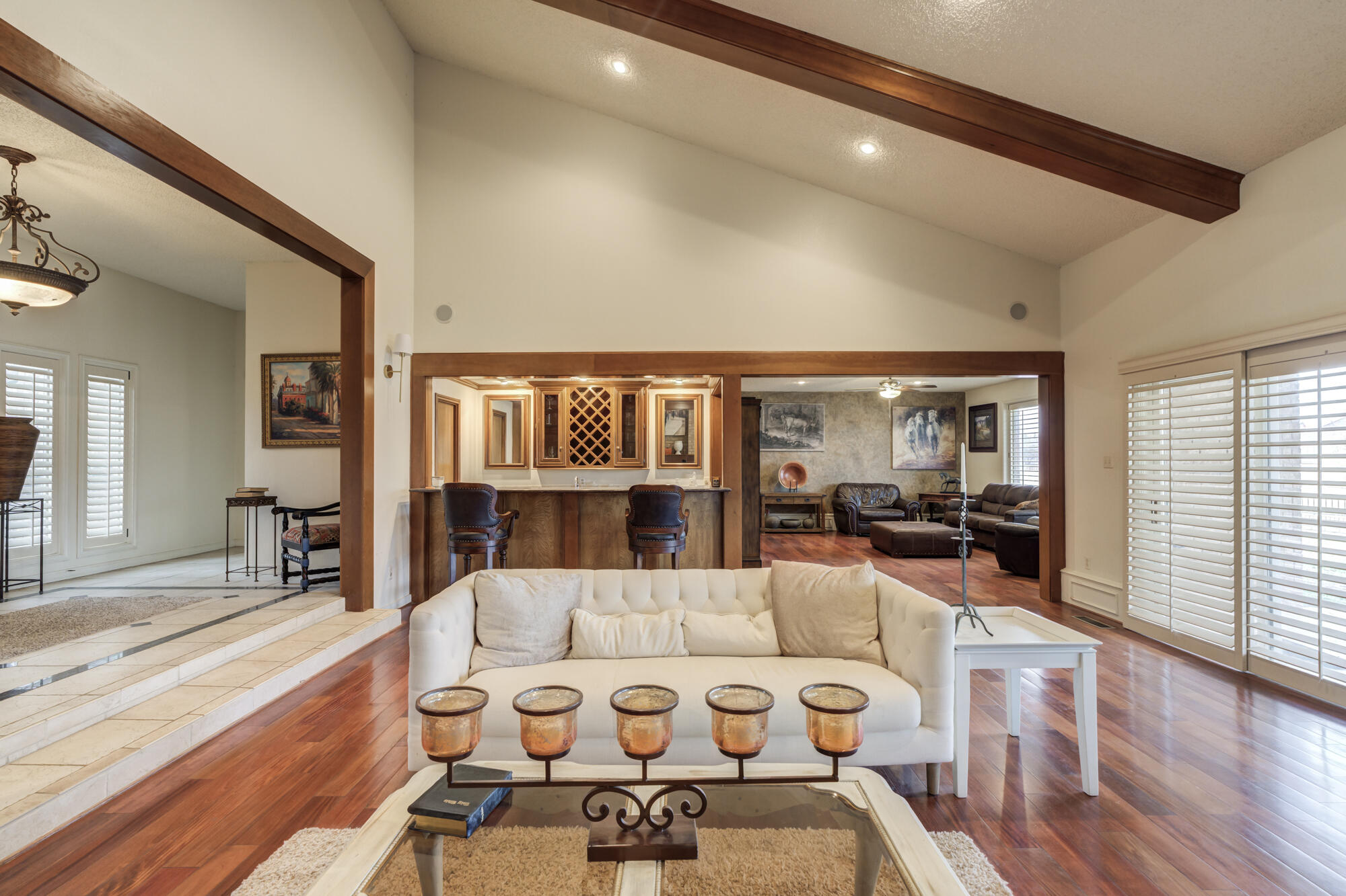 4405 89th Street Lubbock, TX 79424 - Photo 31 of 71 4405-89th-St_Lubbock-TX_36_Living-Room