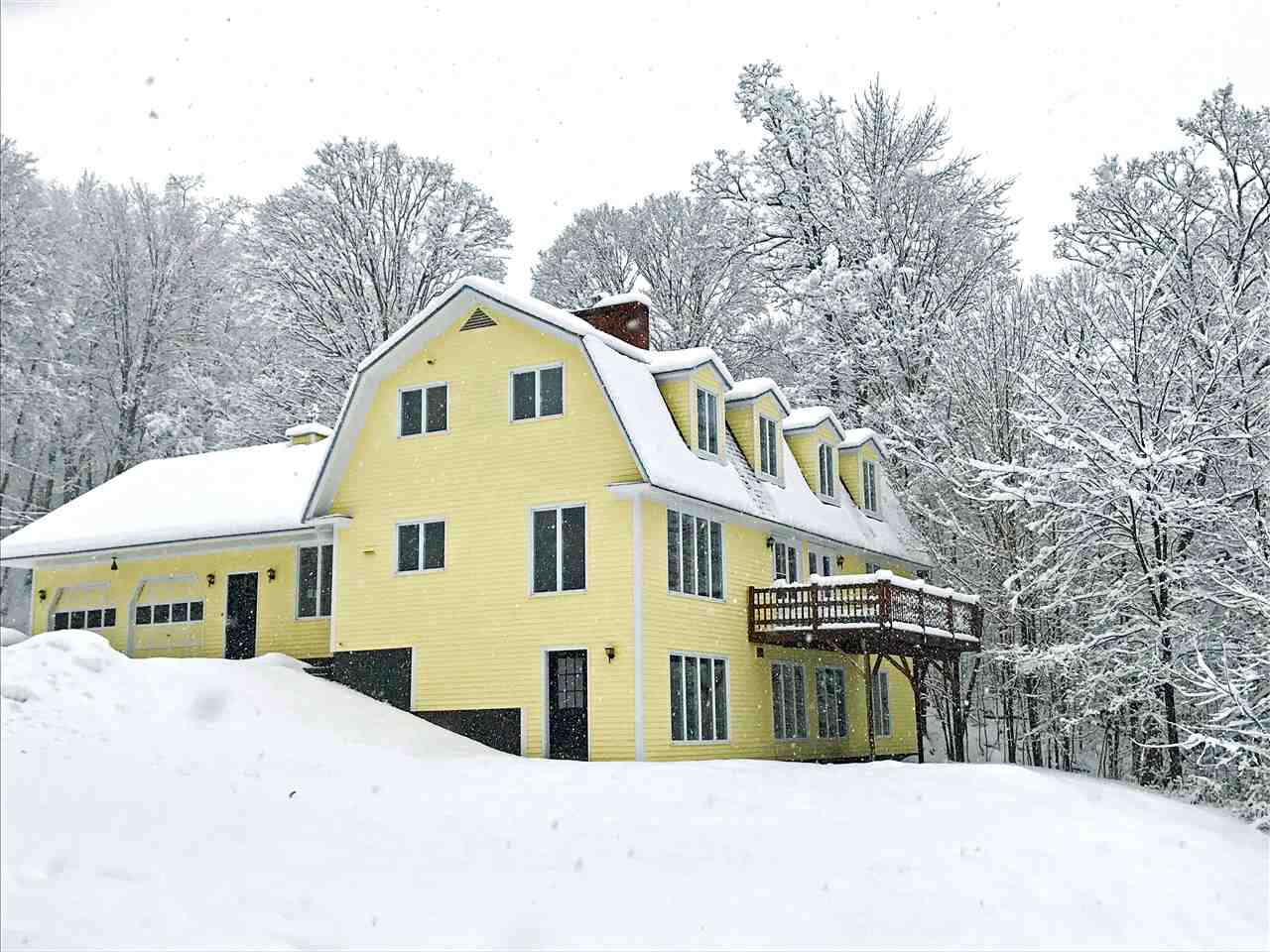 1061 Turner Hill Road Duxbury, VT 05660 - Photo 1 of 28 Gallery Image 1