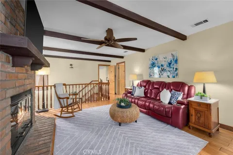 $1,599,000 | 118 Glendora Avenue, Long Beach, CA 90803