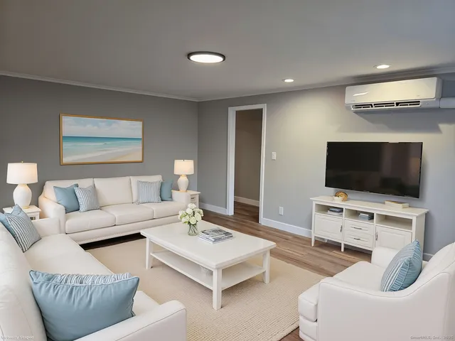 $359,900 | 11 Fyler Drive, Windsor, CT 06095