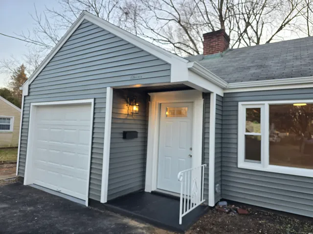 $359,900 | 11 Fyler Drive, Windsor, CT 06095