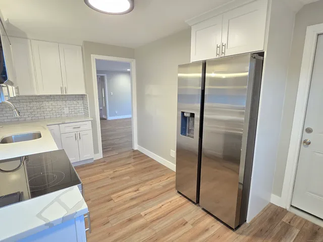 $359,900 | 11 Fyler Drive, Windsor, CT 06095