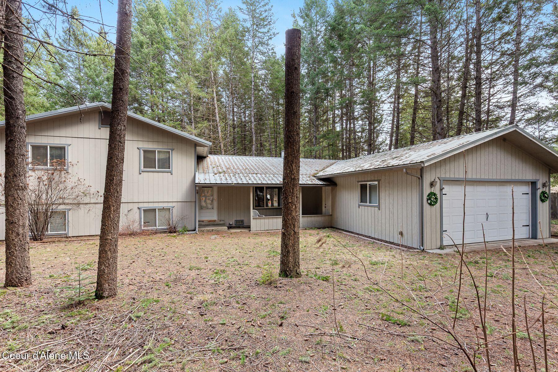 19652 North Silver Lane Rathdrum, ID 83858 - Photo 2 of 40 GORsh8O4